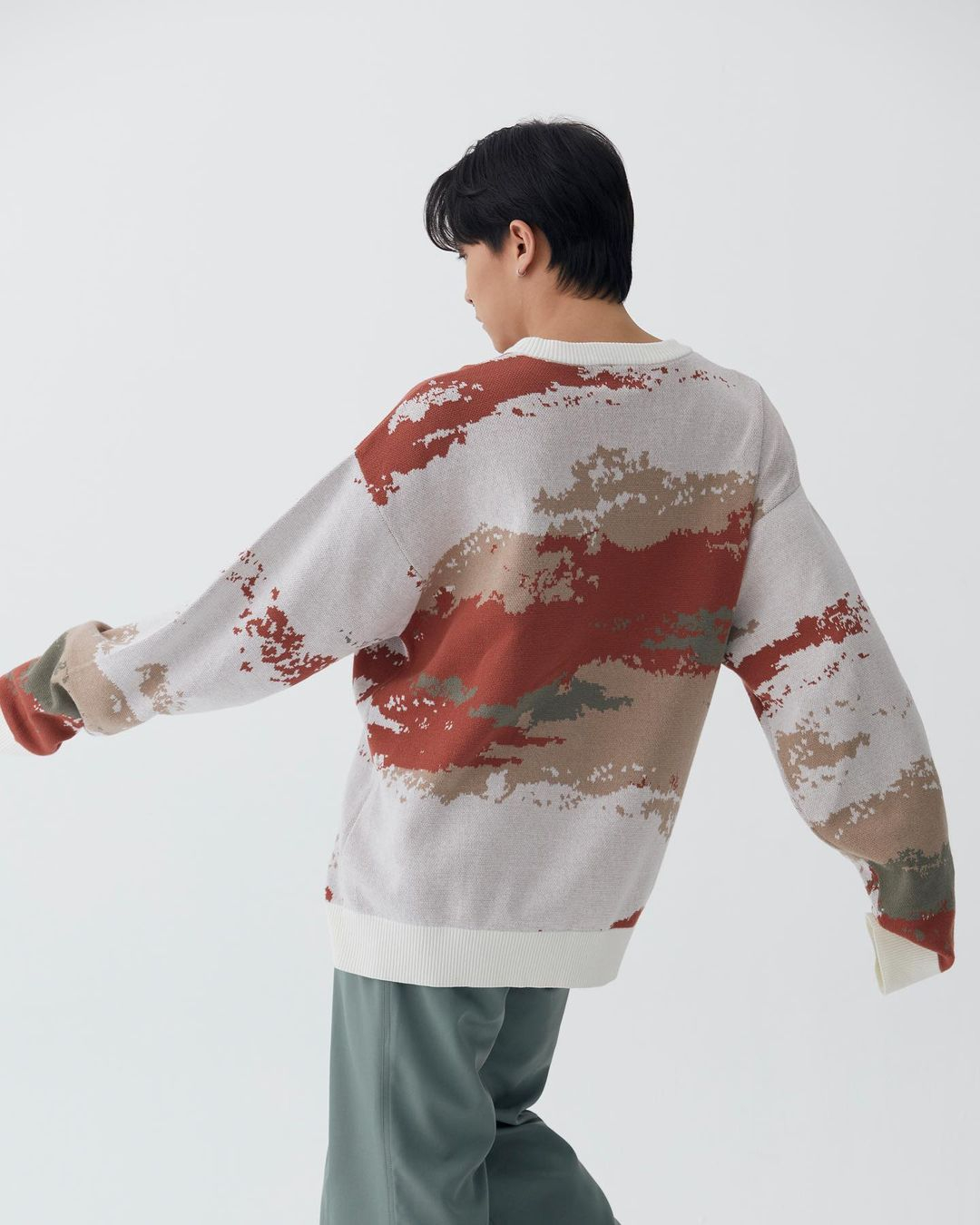 SOUNDS KNIT SWEATER (MULTICOLOR LIGHT GRAPHIC)