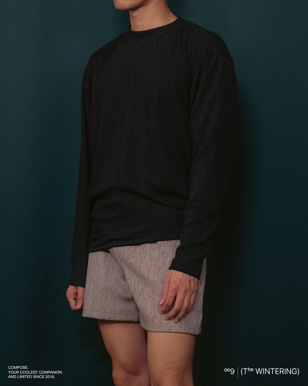 Cable Knitted Round-Neck Sweater in Black