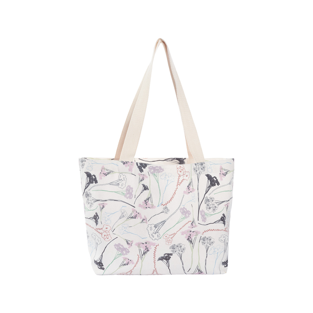 Love Grows Tote Bag